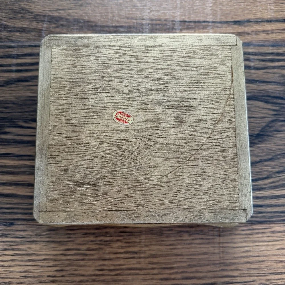 N/A vintage wooden